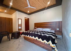 Flow-Based Vinyasa Yoga Training Program